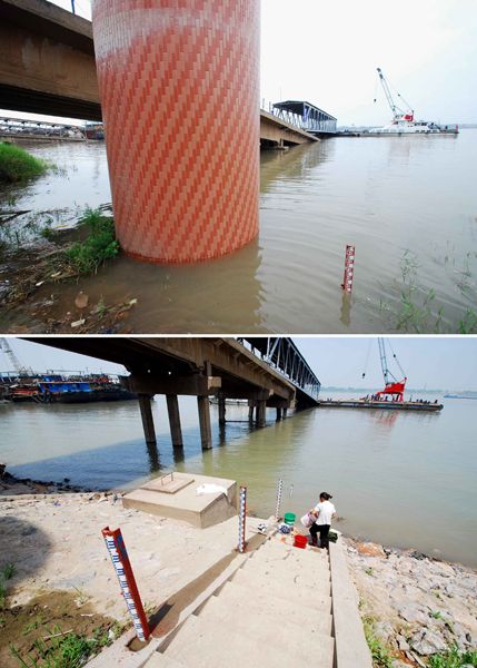 上图为6月13日拍摄的进入丰水期的长江九江段，下图为4月25日拍摄的水位持续下降的长江九江段。