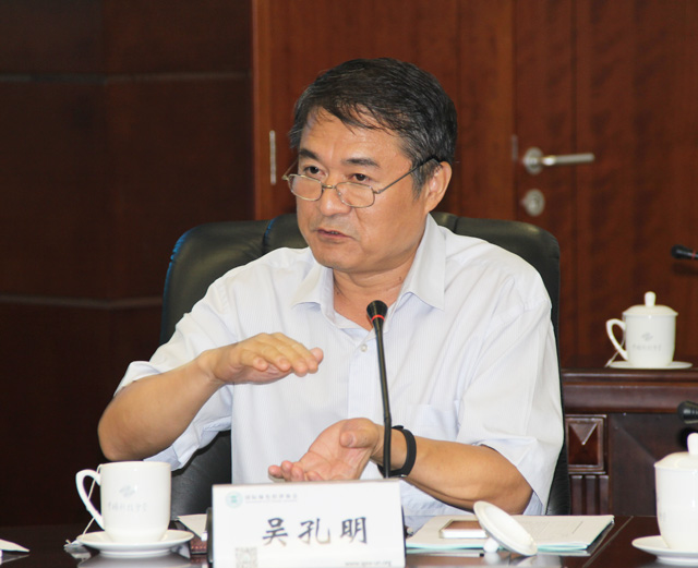 中国工程院院士、中国农业科学院副院长吴孔明