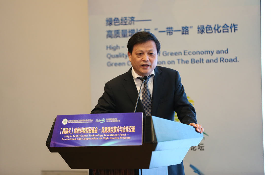 广州普惠环保科技股份公司董事长李宪坤，生活及厨余垃圾管道分类收集系统
