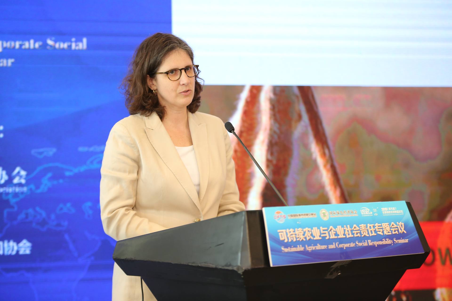 美国大豆出口协会市场准入高级总监Rosalind Leeck （罗萨琳）